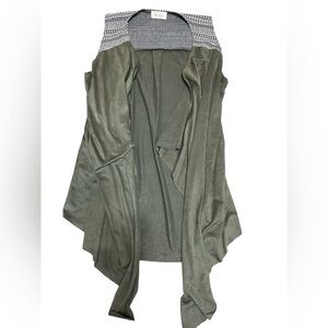 Bo Bel Womens Medium Open Front Vest Olive Green Faux Suede Fair Isle Knit